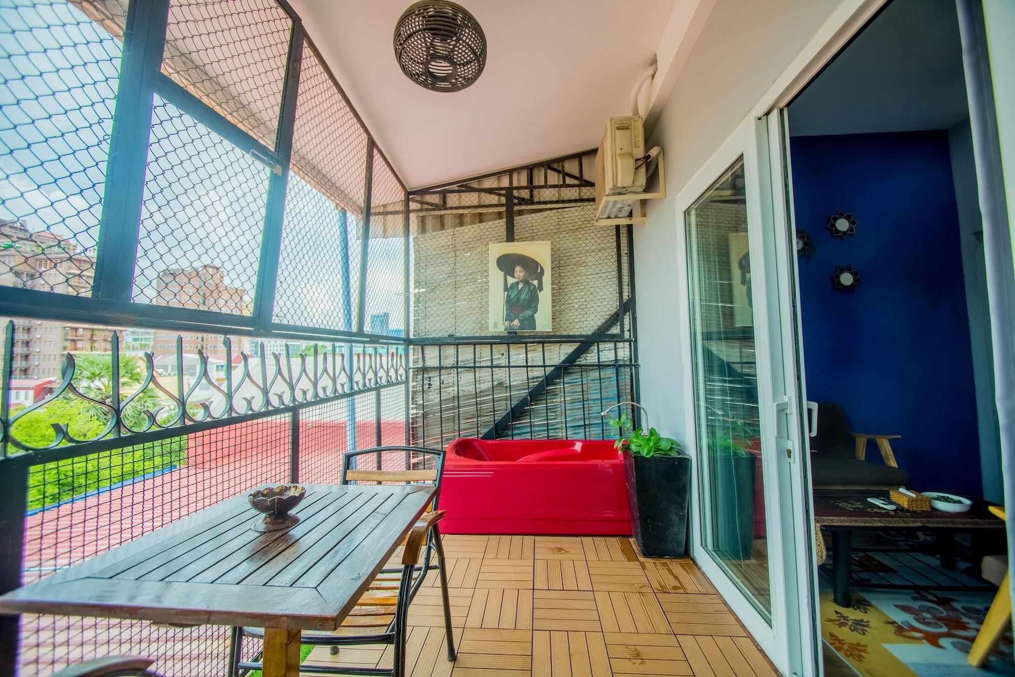 The Artist Residence Phnom Penh Dış mekan fotoğraf